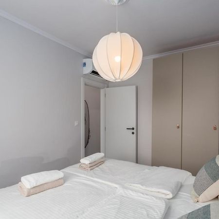 Saint Vitus Apartment โรวีน ภายนอก รูปภาพ