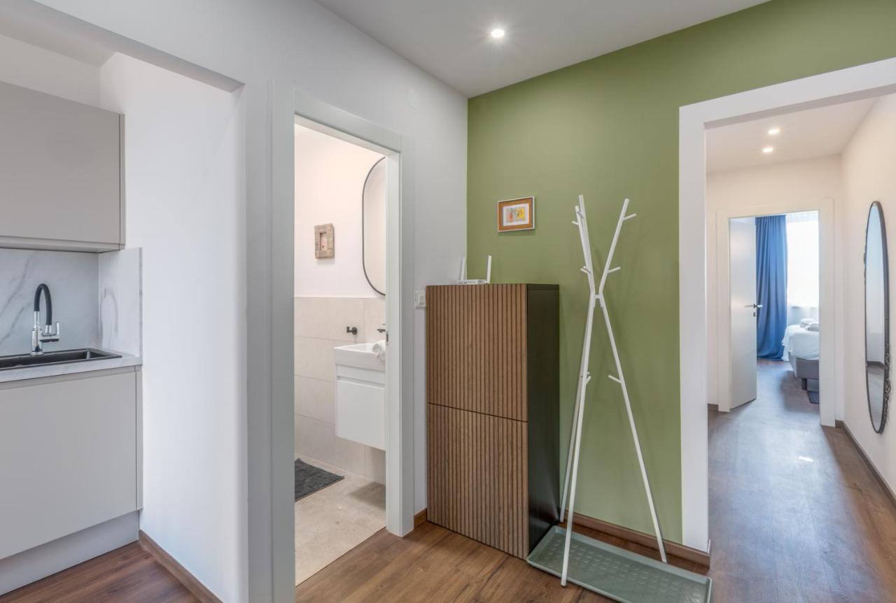 Saint Vitus Apartment โรวีน ภายนอก รูปภาพ